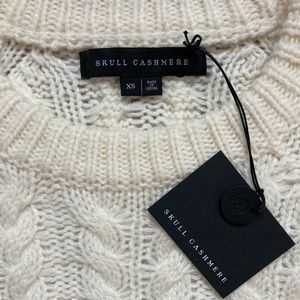 NWT SKULL CASHMERE White Cream Cable Knit Sweater Women oversized XS (or Medium)